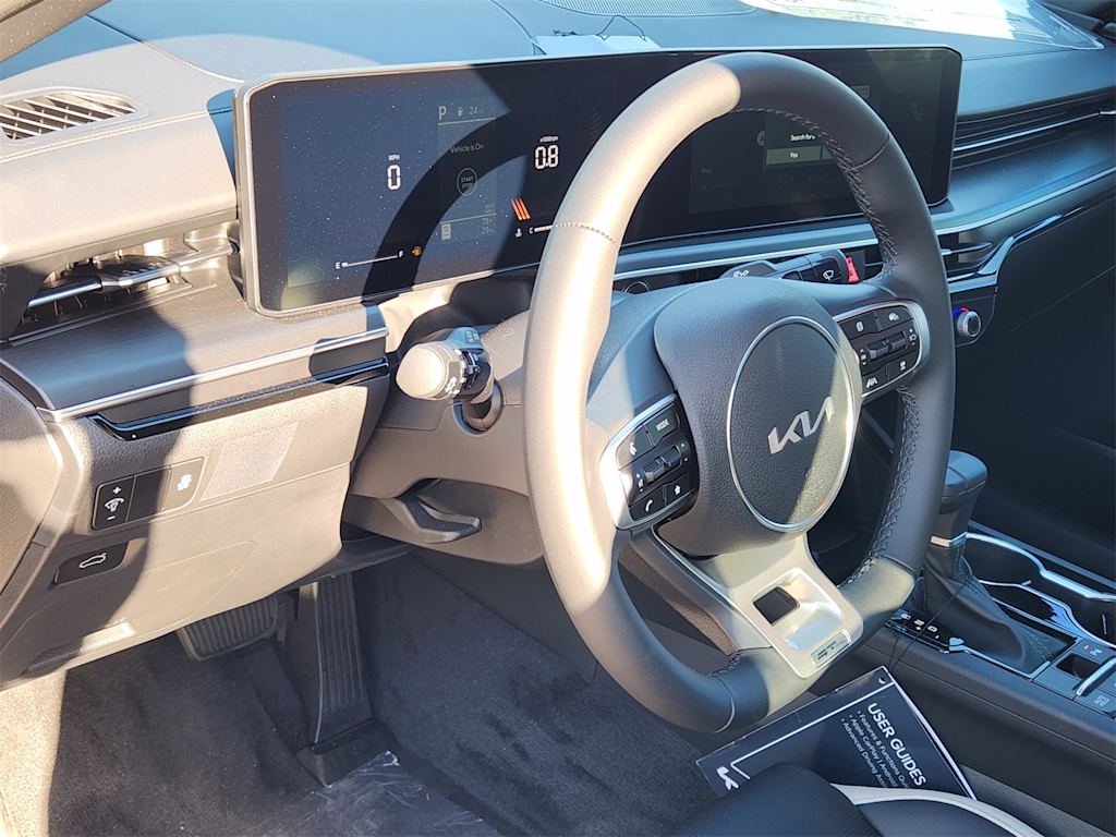 Thumbnail: 2026 Kia K5 - 2