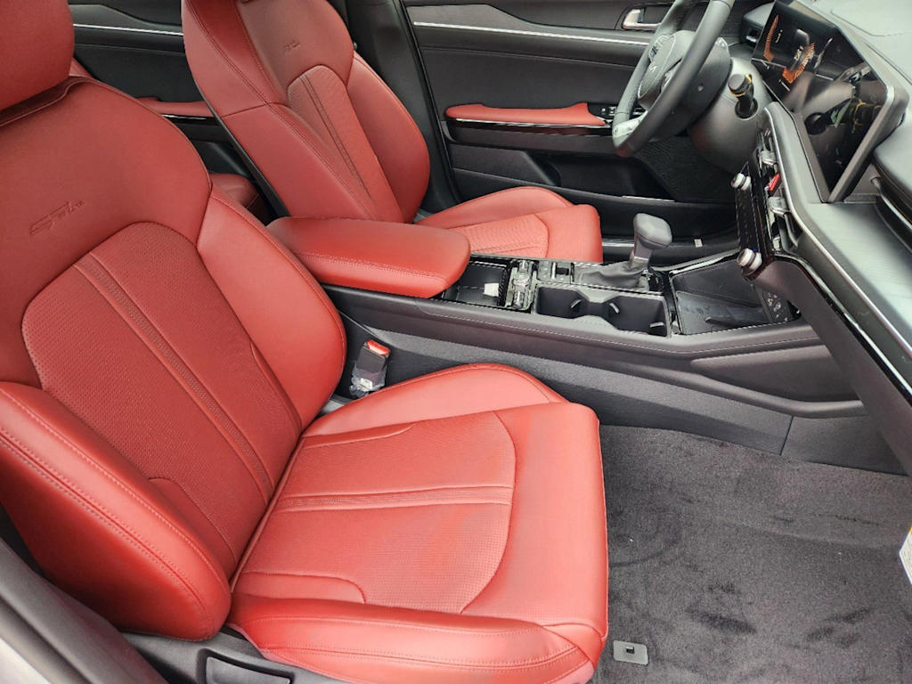 Thumbnail: 2025 Kia K5 - 16