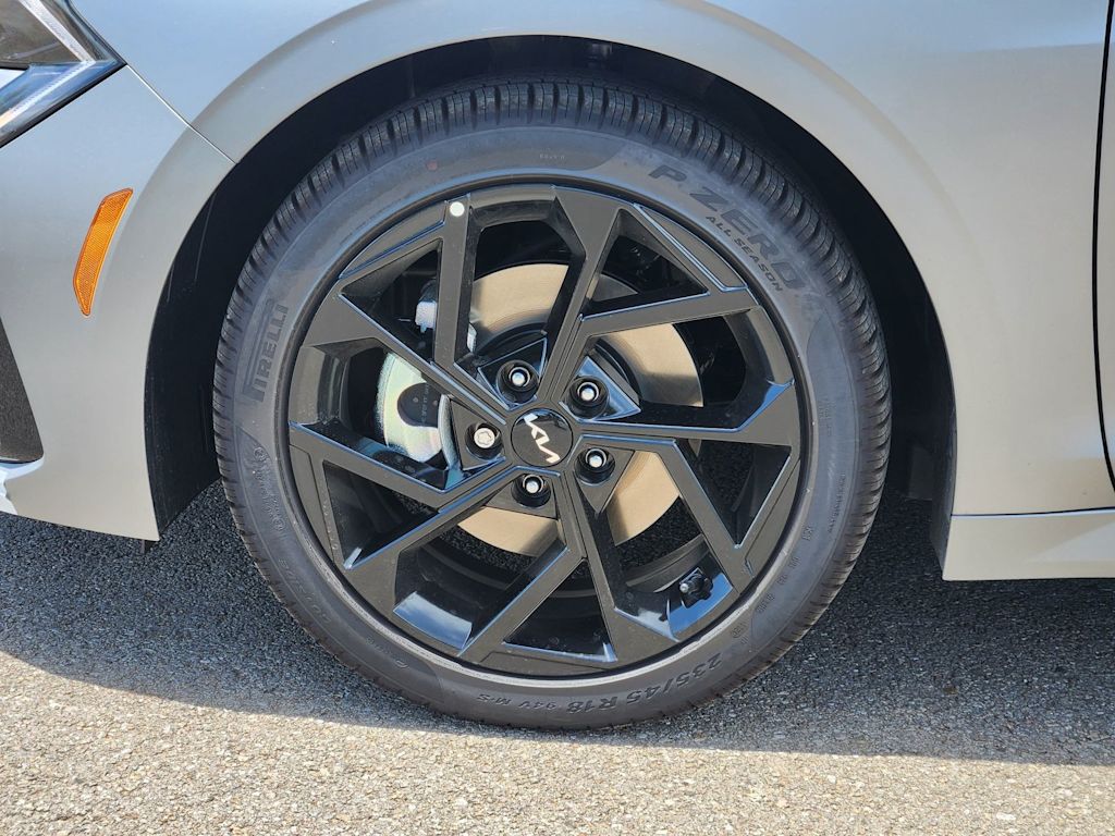 Thumbnail: 2026 Kia K5 - 18