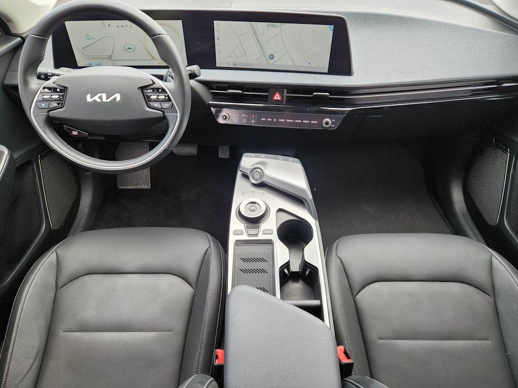 Thumbnail: 2023 Kia EV6 - 2