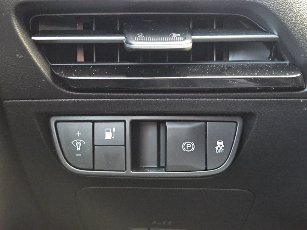 Thumbnail: 2024 Kia EV6 - 25