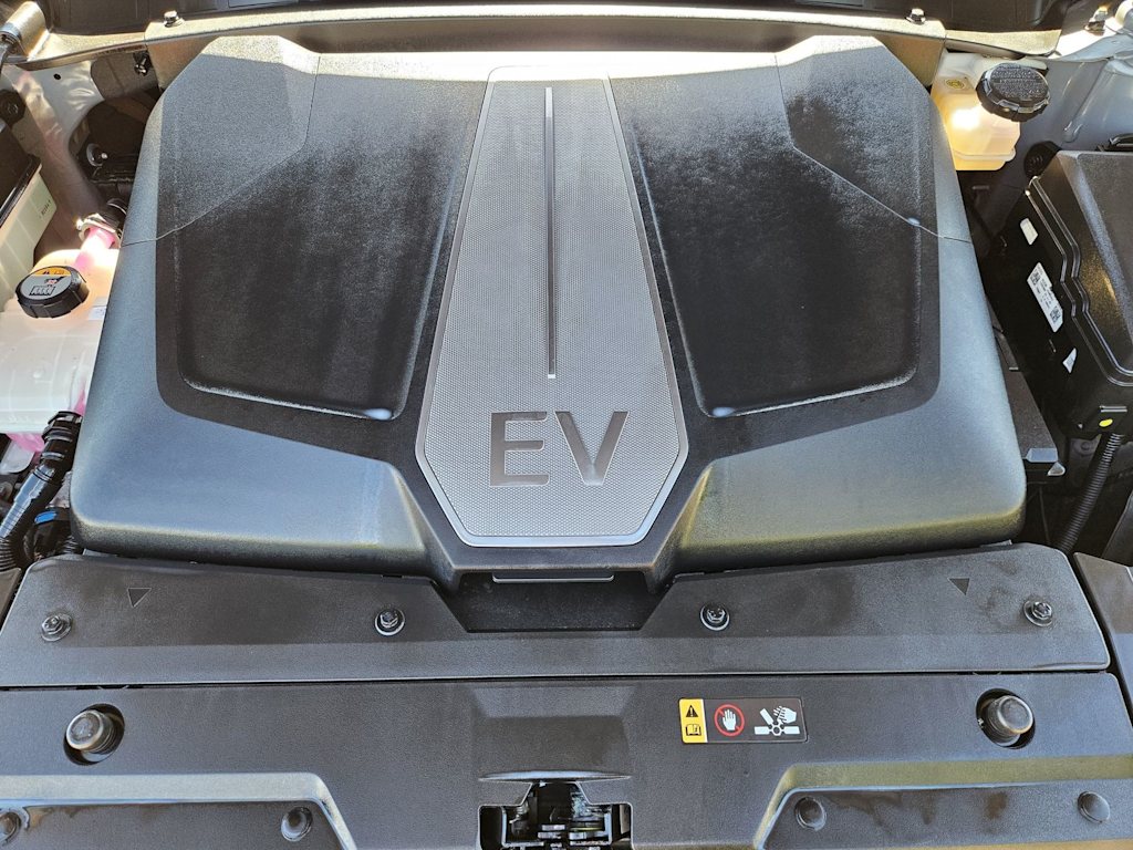 Thumbnail: 2023 Kia EV6 - 29