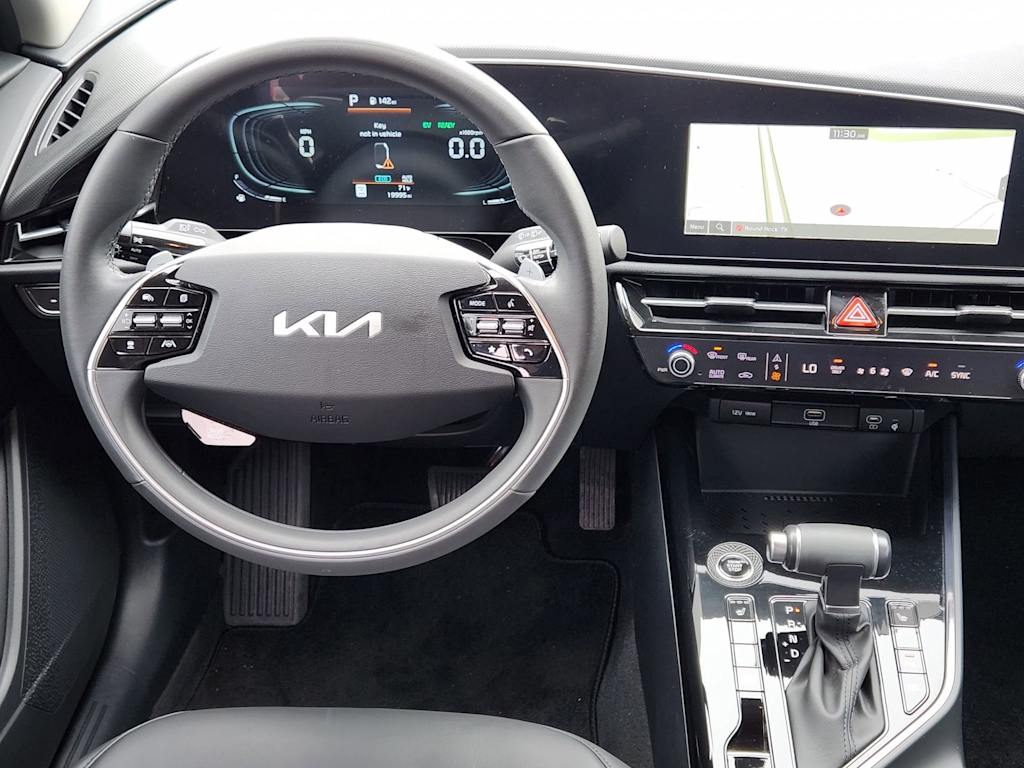 Thumbnail: 2024 Kia Niro - 7
