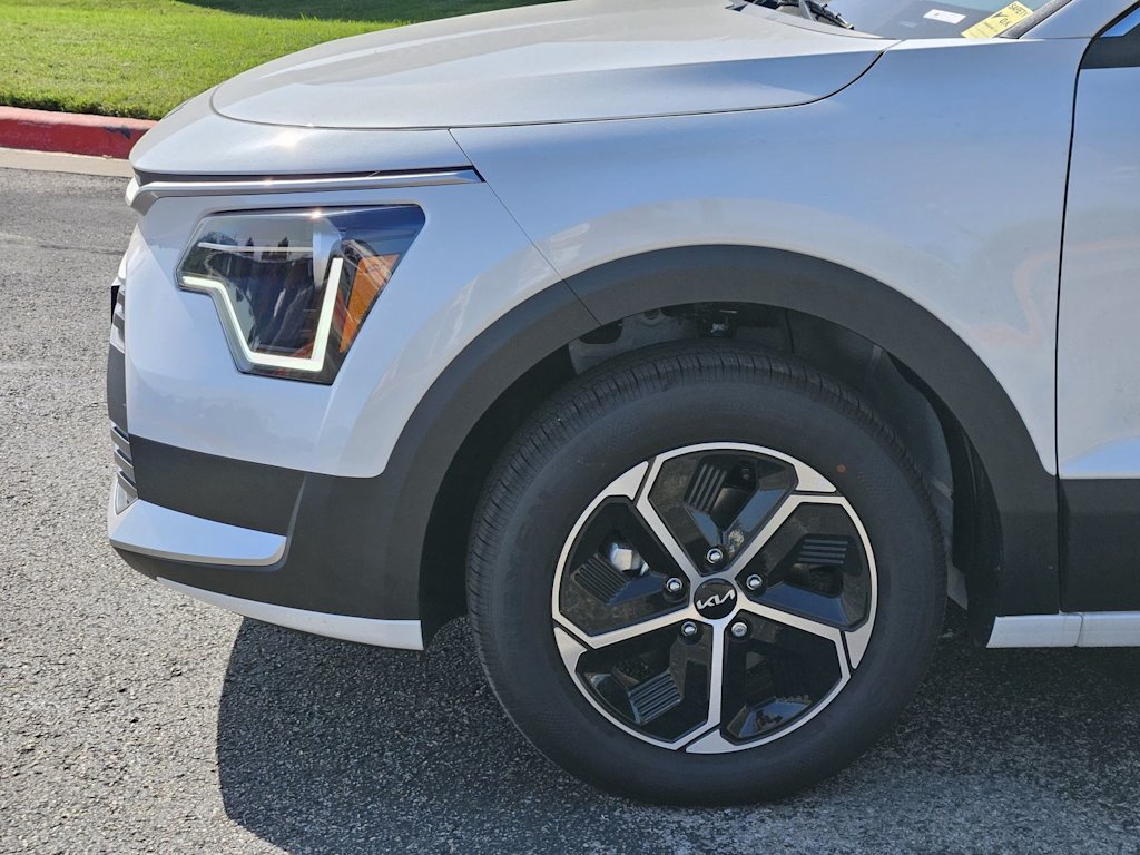 Thumbnail: 2026 Kia Niro - 5