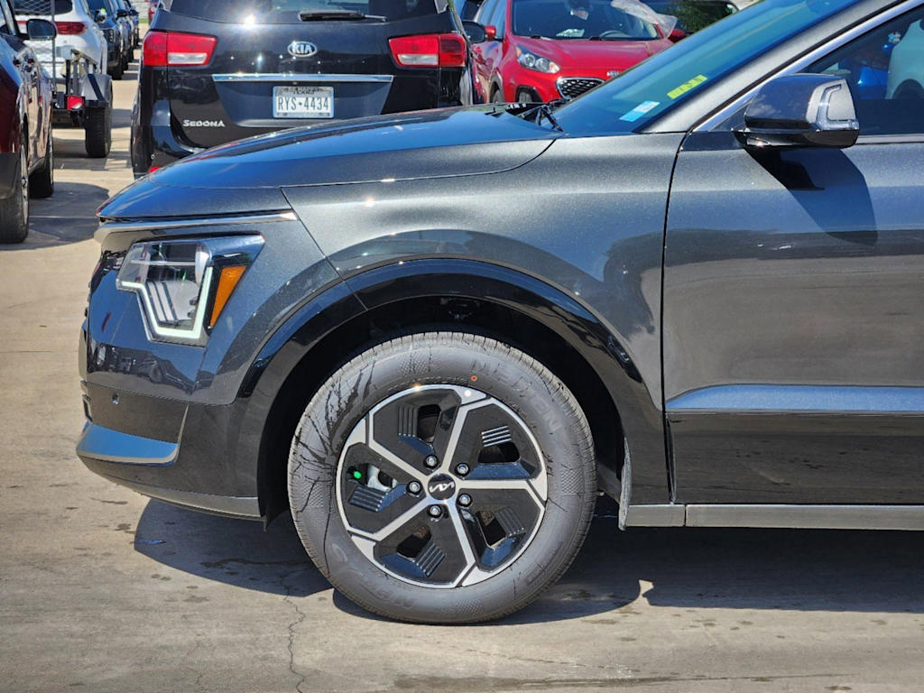 Thumbnail: 2025 Kia Niro - 5