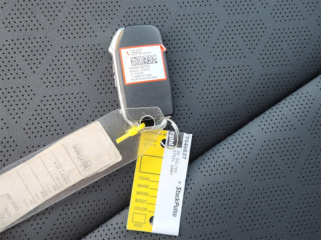 Thumbnail: 2026 Kia Seltos - 16