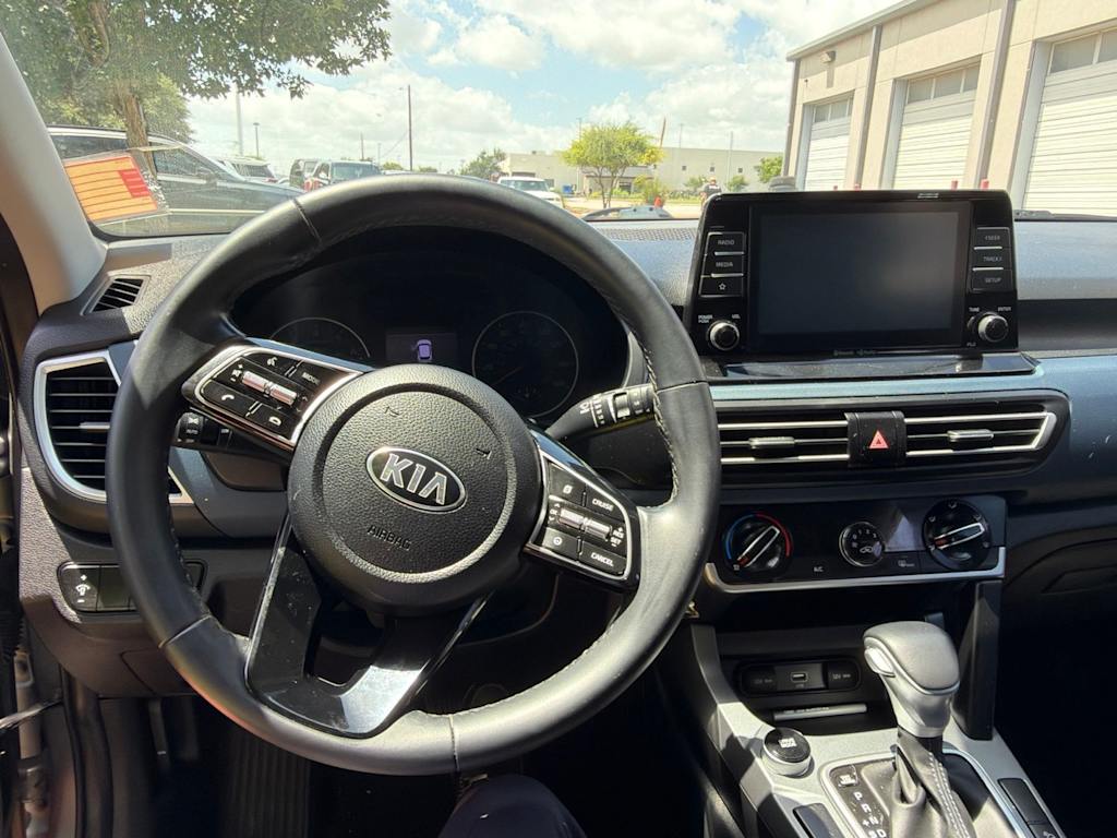 Thumbnail: 2021 Kia Seltos - 2
