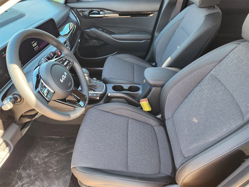 Thumbnail: 2026 Kia Seltos - 8