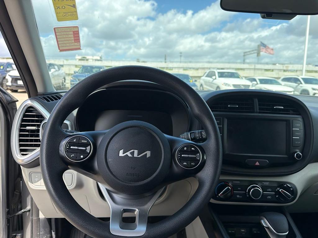 Thumbnail: 2023 Kia Soul - 2