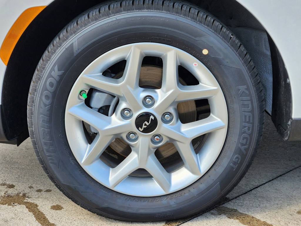 2024 Kia Soul S 16