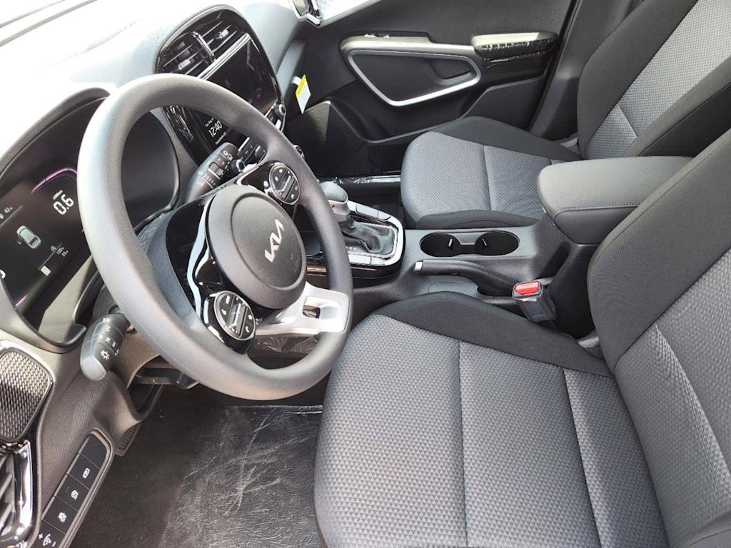 2024 Kia Soul S 8