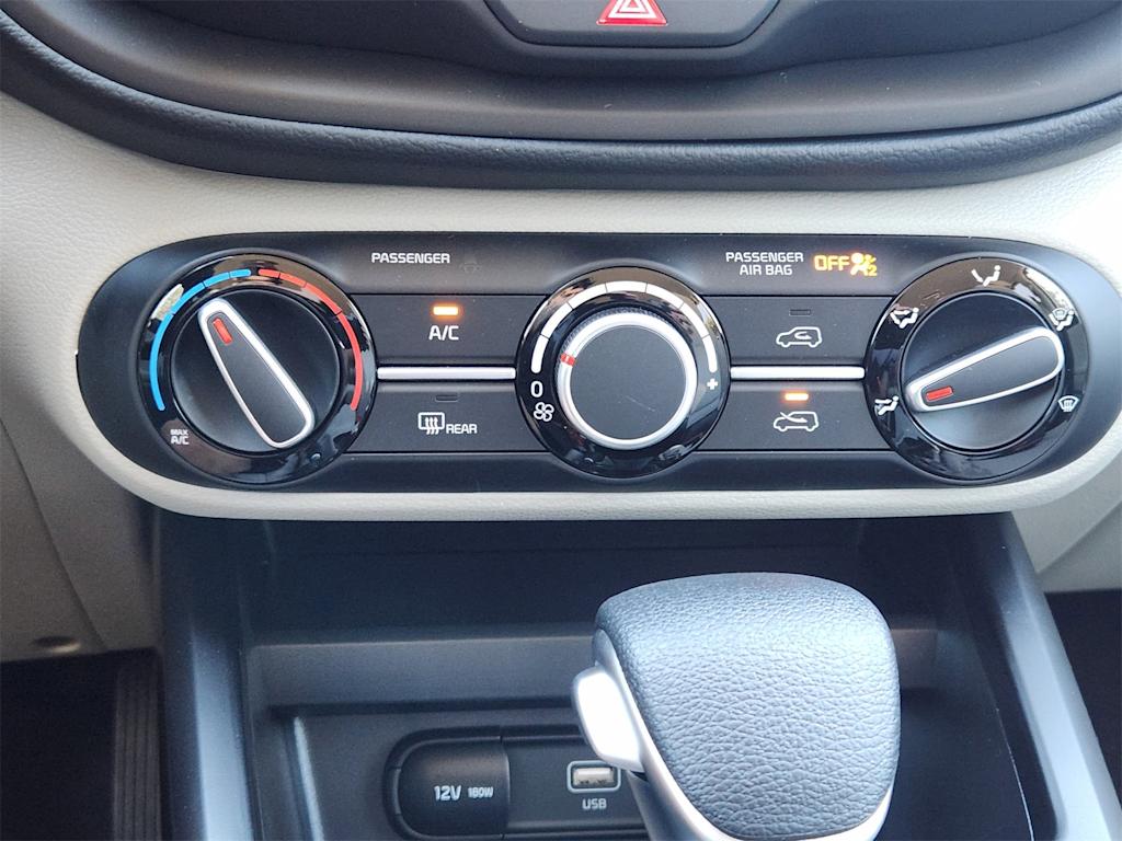 Thumbnail: 2025 Kia Soul - 21