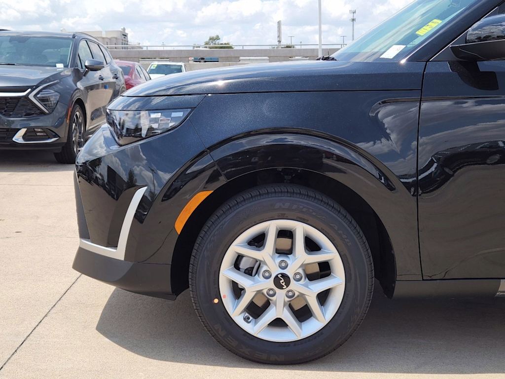 Thumbnail: 2025 Kia Soul - 4