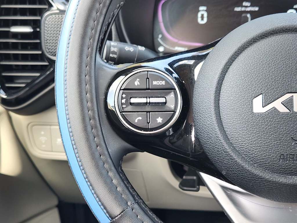 Thumbnail: 2023 Kia Soul - 26