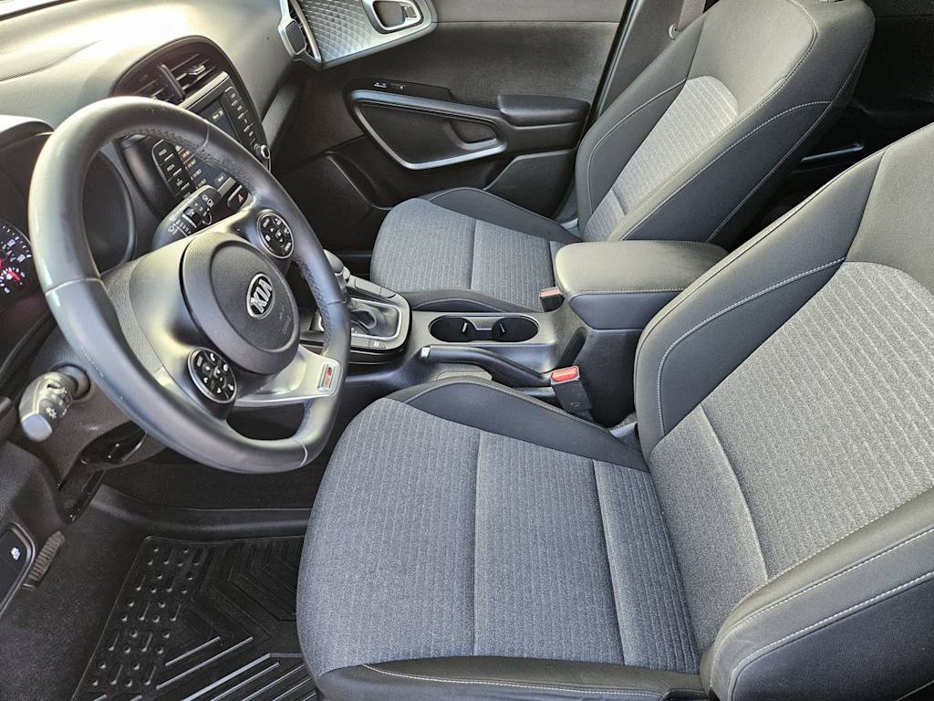 Thumbnail: 2021 Kia Soul - 9