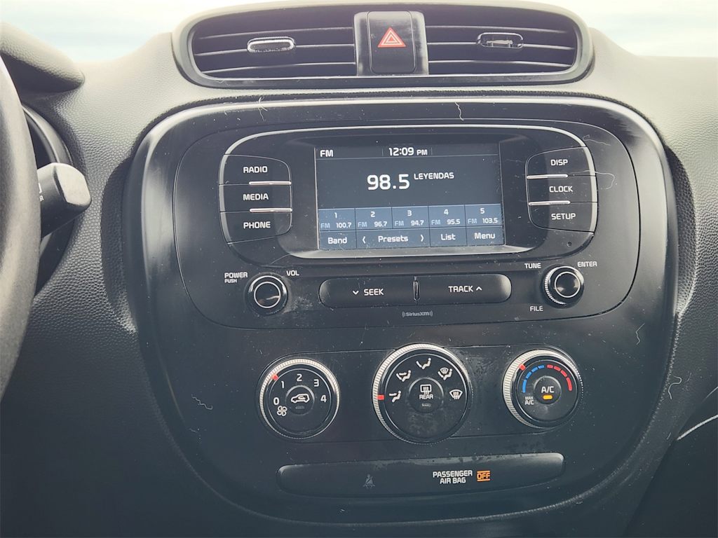 Thumbnail: 2019 Kia Soul - 13