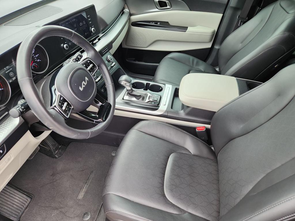 Thumbnail: 2024 Kia Carnival - 8