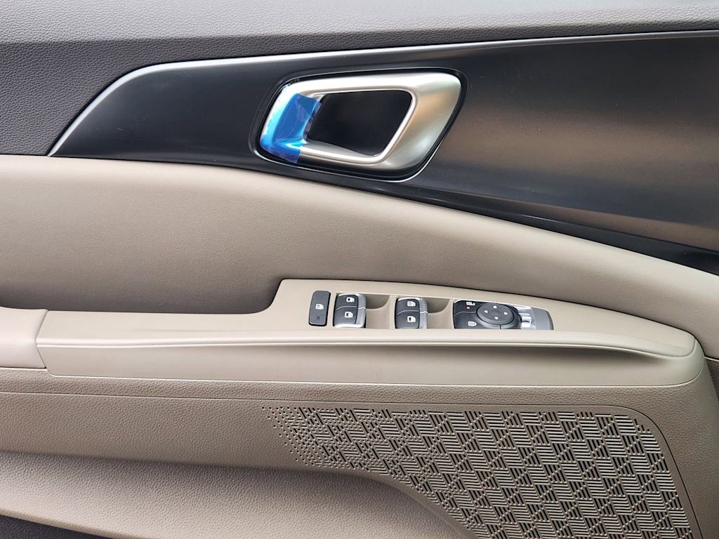 Thumbnail: 2026 Kia Carnival - 24