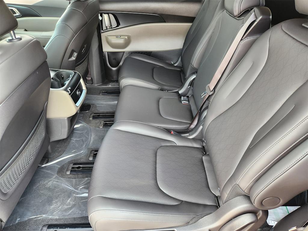 Thumbnail: 2026 Kia Carnival - 11