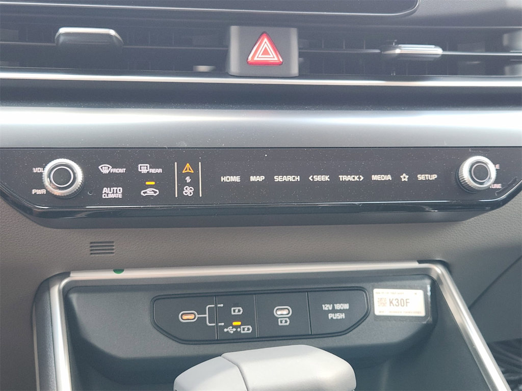 Thumbnail: 2026 Kia Carnival - 23