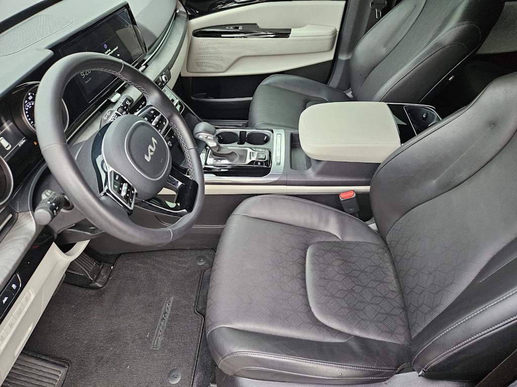 Thumbnail: 2024 Kia Carnival - 9