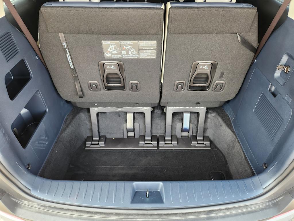 Thumbnail: 2026 Kia Carnival - 30