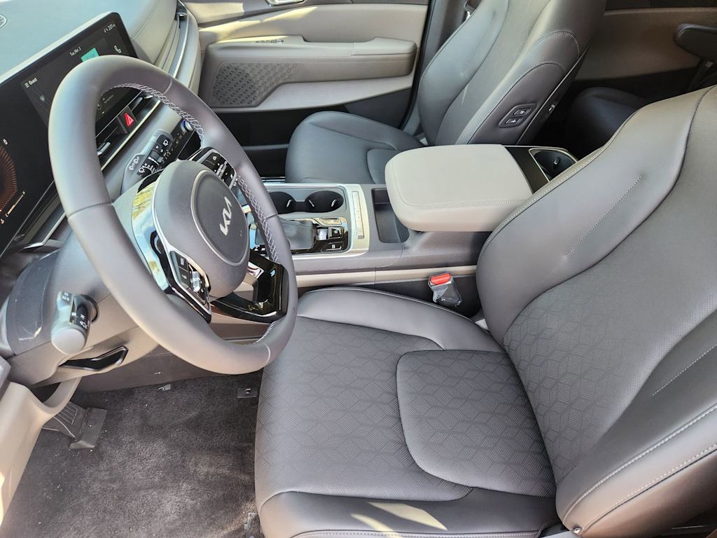 Thumbnail: 2026 Kia Carnival - 9