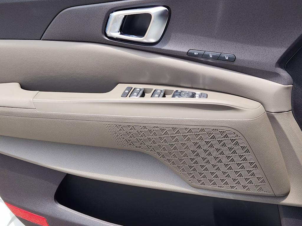 Thumbnail: 2026 Kia Carnival - 23