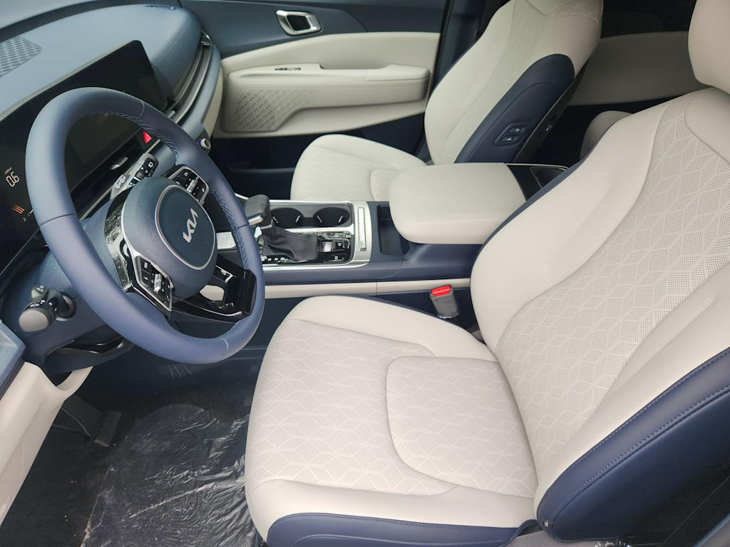 Thumbnail: 2026 Kia Carnival - 7