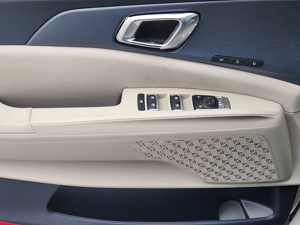 Thumbnail: 2026 Kia Carnival - 21