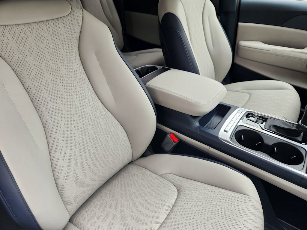 Thumbnail: 2026 Kia Carnival - 8
