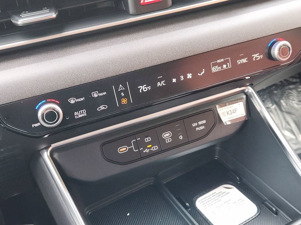 Thumbnail: 2026 Kia Carnival - 20