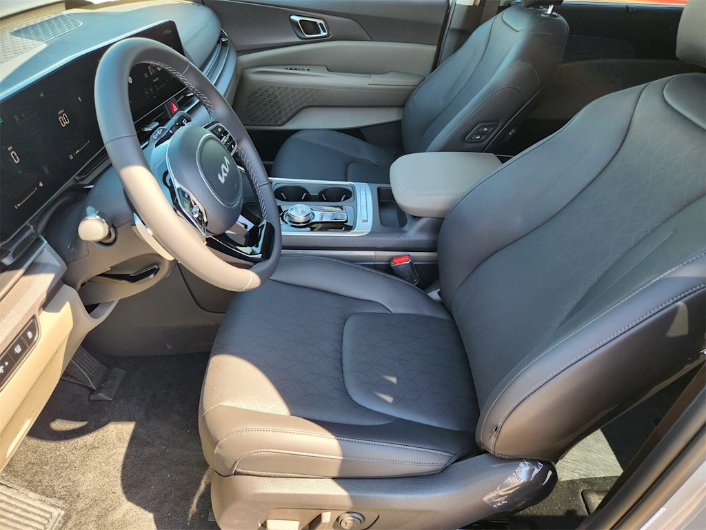 Thumbnail: 2026 Kia Carnival - 7