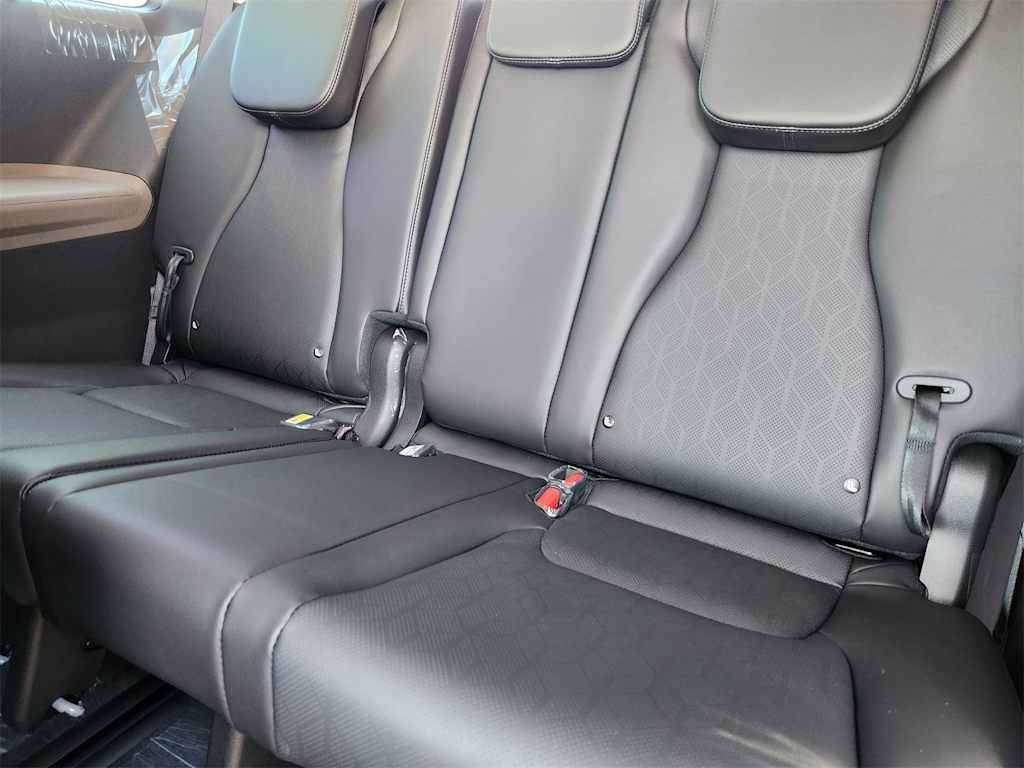 Thumbnail: 2026 Kia Carnival - 9