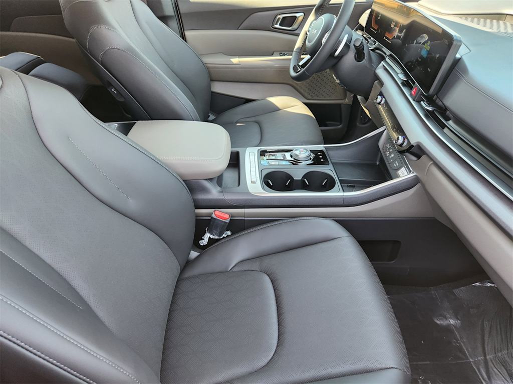 Thumbnail: 2026 Kia Carnival - 8