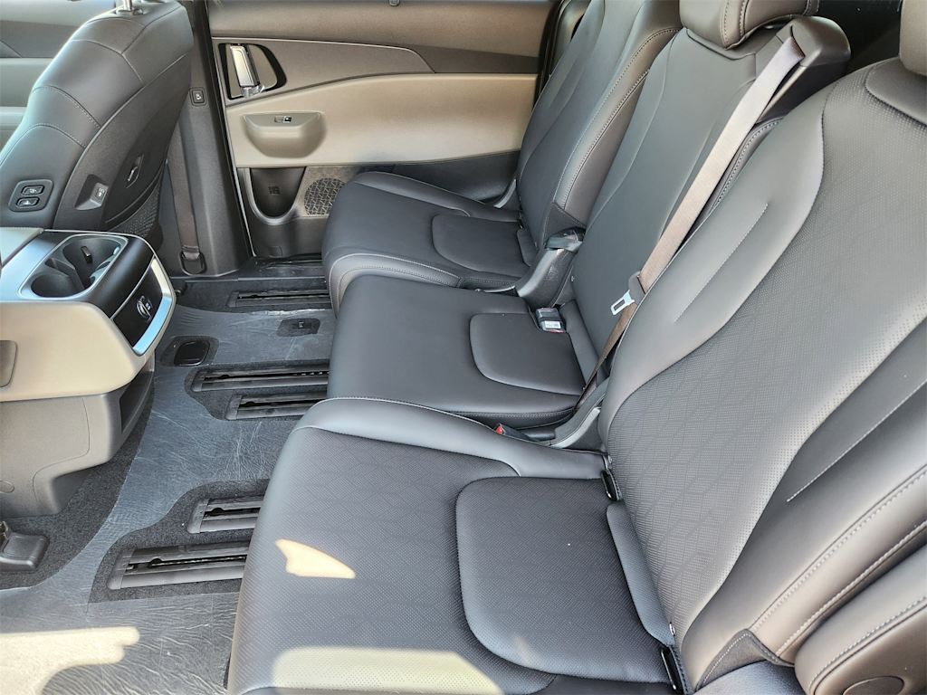 Thumbnail: 2026 Kia Carnival - 27