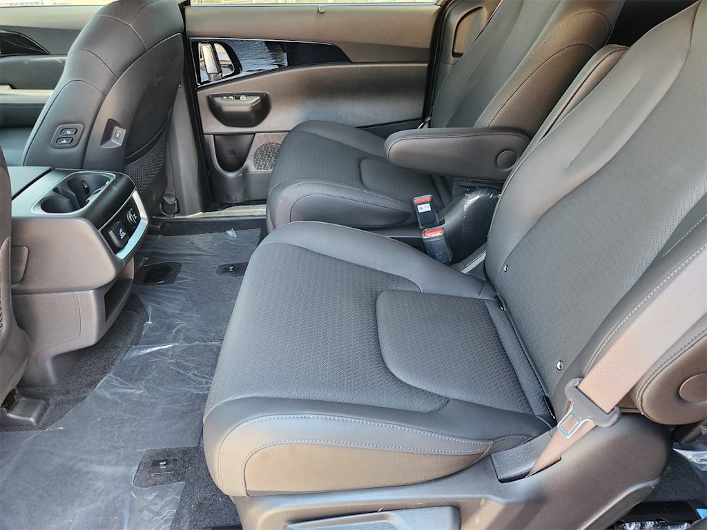 Thumbnail: 2026 Kia Carnival - 28