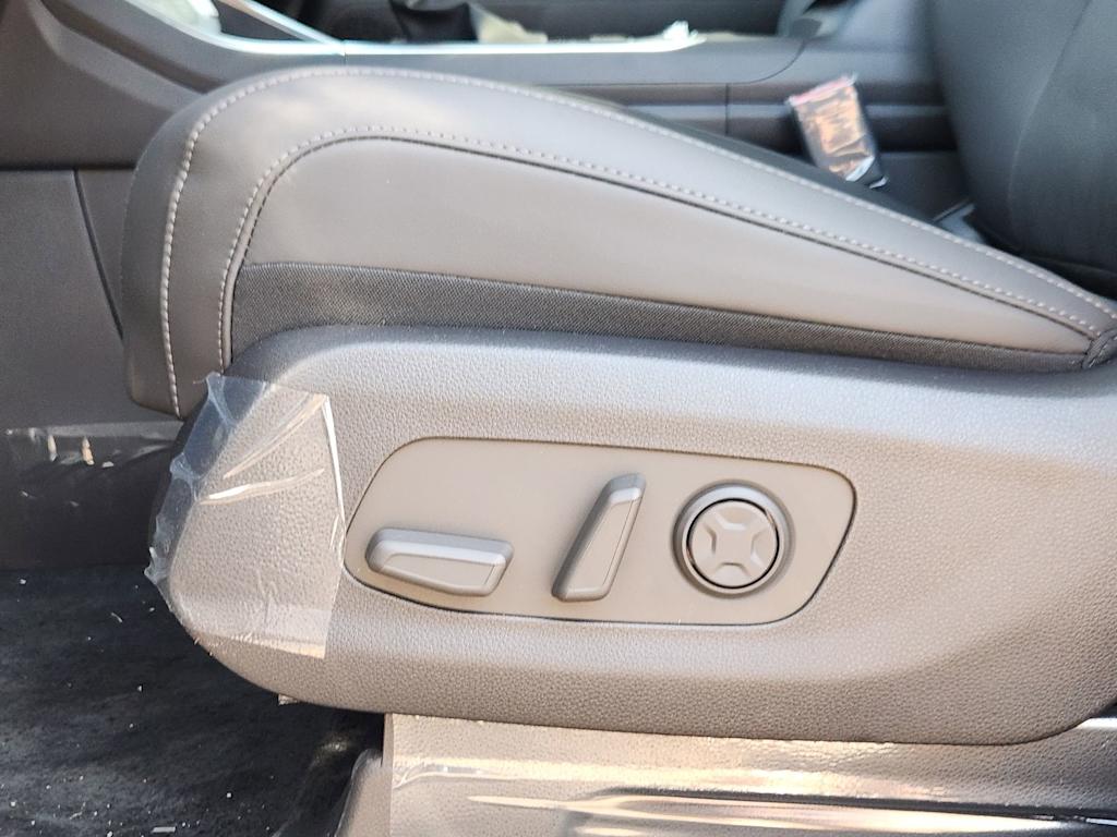 Thumbnail: 2026 Kia Carnival - 26