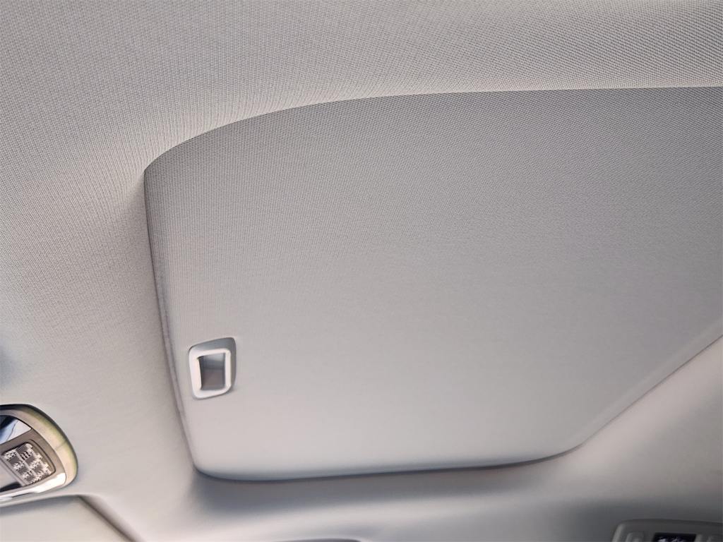 Thumbnail: 2026 Kia Carnival - 28