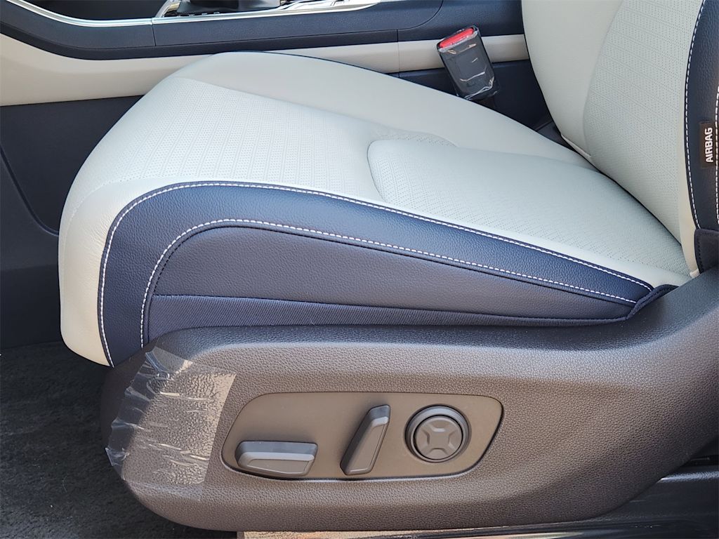 Thumbnail: 2026 Kia Carnival - 27