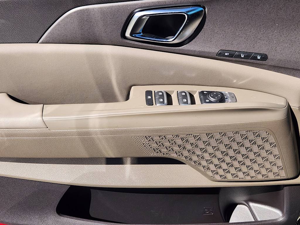 Thumbnail: 2026 Kia Carnival - 25