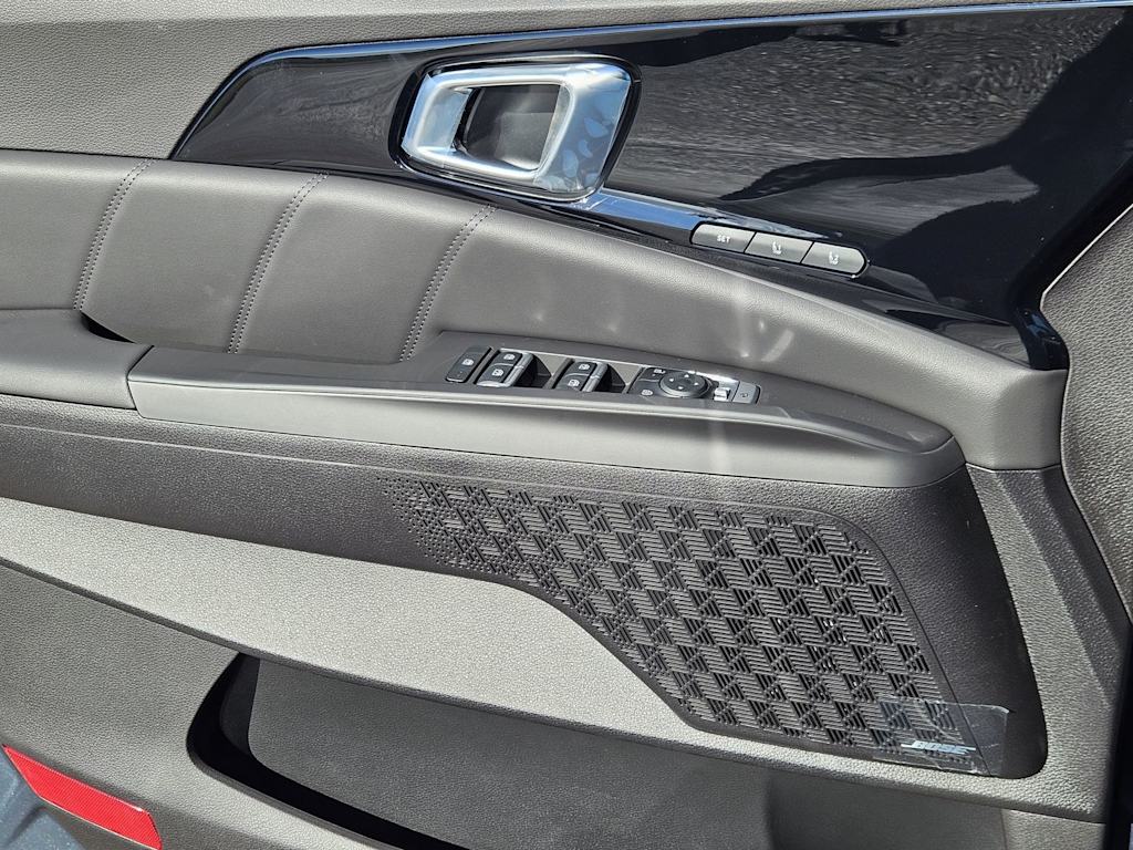 Thumbnail: 2027 Kia Carnival - 19