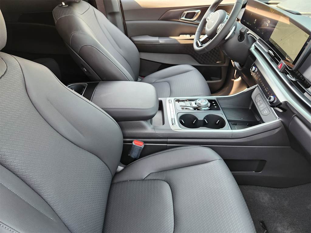 Thumbnail: 2026 Kia Carnival - 9