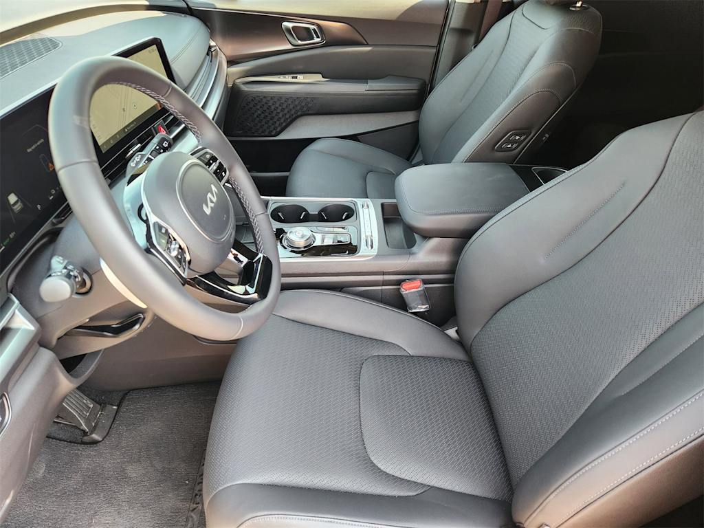 Thumbnail: 2026 Kia Carnival - 8