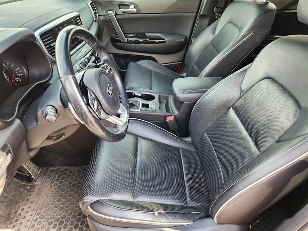 Thumbnail: 2020 Kia Sportage - 9