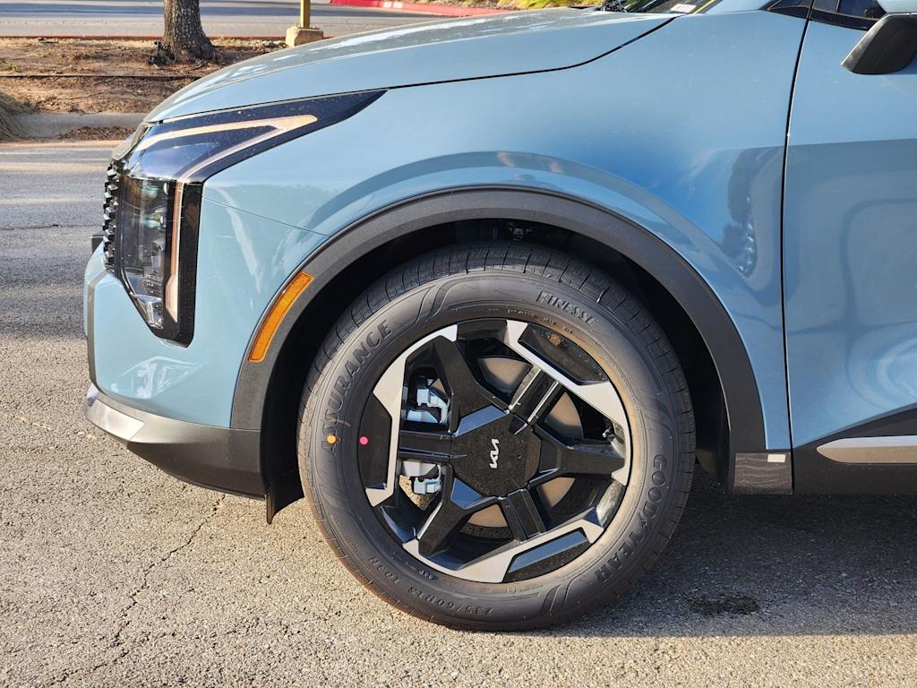 Thumbnail: 2027 Kia Sportage - 5
