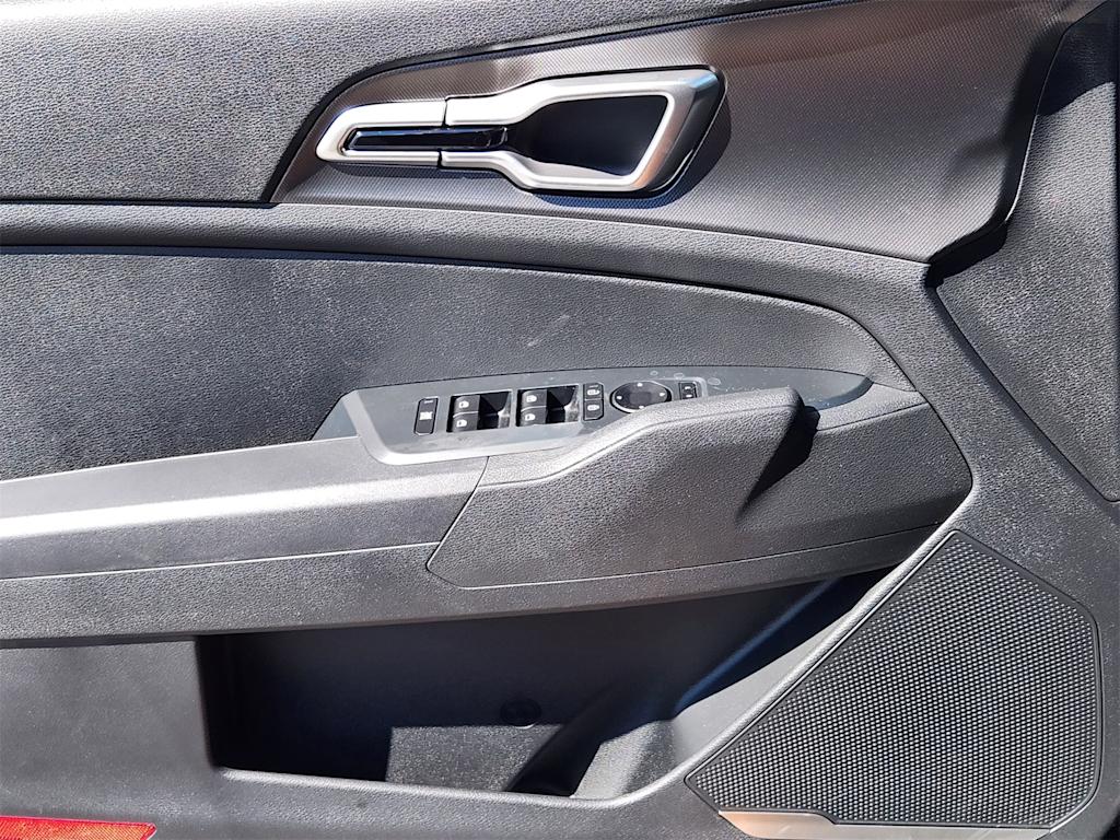 Thumbnail: 2026 Kia Sportage - 24