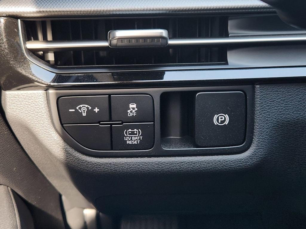 Thumbnail: 2026 Kia Sportage - 23