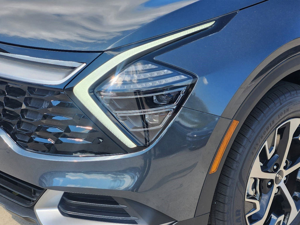 Thumbnail: 2025 Kia Sportage - 17