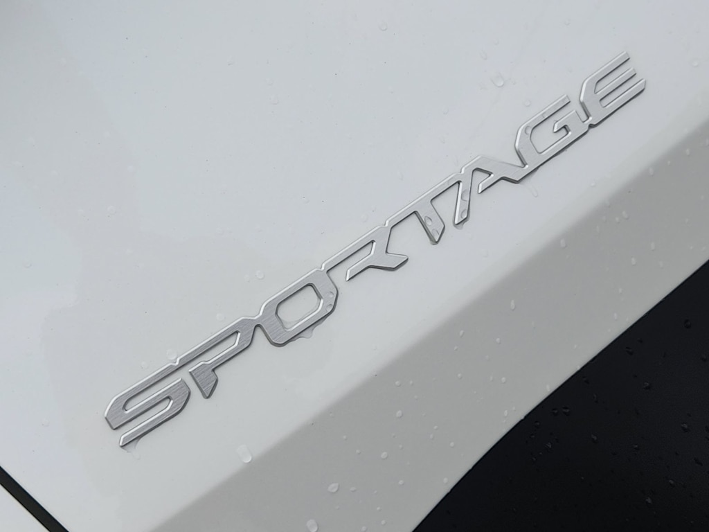 Thumbnail: 2026 Kia Sportage - 5